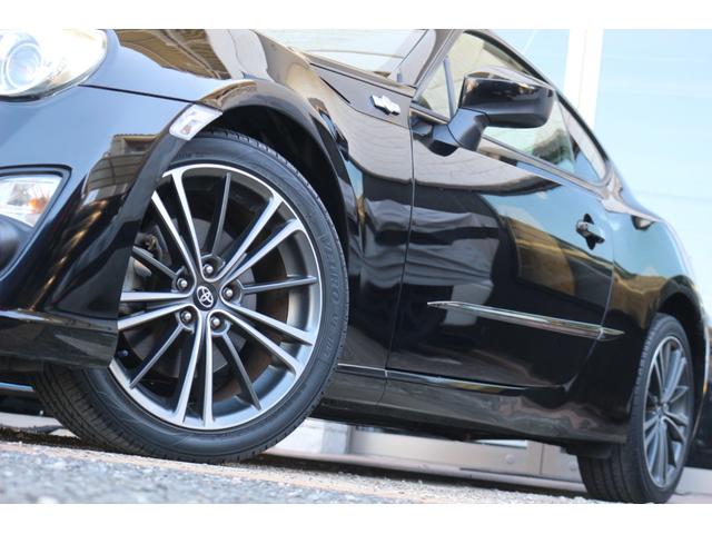 ８６ ＧＴ　☆６速ミッション☆ダックテール☆距離浅☆ラジオオーディオ☆（5枚目）