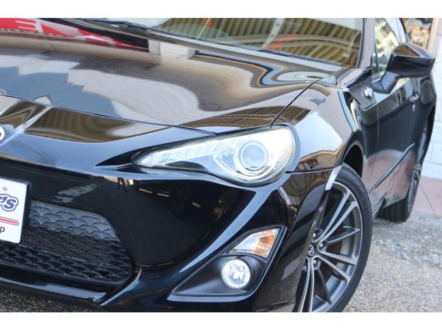 ８６ ＧＴ　☆６速ミッション☆ダックテール☆距離浅☆ラジオオーディオ☆（6枚目）