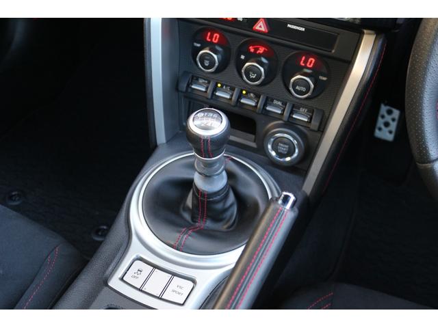 ８６ ＧＴ　☆６速ミッション☆ダックテール☆距離浅☆ラジオオーディオ☆（27枚目）