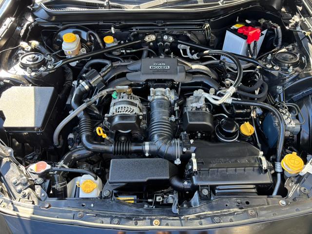 ８６ ＧＴ　☆６速ミッション☆ダックテール☆距離浅☆ラジオオーディオ☆（30枚目）