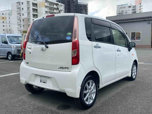ムーヴ Ｘリミテッド　キーフリー　ダイハツ認定中古車　アイドリングストップ　キーフリーキー　電動格納ミラー　シートリフター　ナビゲーション　ＡＢＳ　カップホルダー　アルミホイール　アームレスト　オートエアコン　プッシュスタートボタン（8枚目）