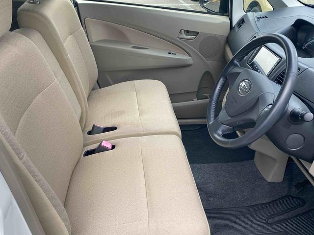 ムーヴ Ｘリミテッド　キーフリー　ダイハツ認定中古車　アイドリングストップ　キーフリーキー　電動格納ミラー　シートリフター　ナビゲーション　ＡＢＳ　カップホルダー　アルミホイール　アームレスト　オートエアコン　プッシュスタートボタン（13枚目）