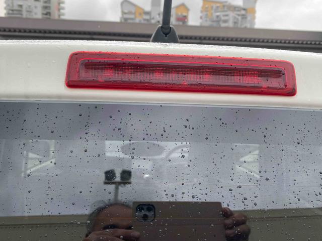 ムーヴ Ｘリミテッド　キーフリー　ダイハツ認定中古車　アイドリングストップ　キーフリーキー　電動格納ミラー　シートリフター　ナビゲーション　ＡＢＳ　カップホルダー　アルミホイール　アームレスト　オートエアコン　プッシュスタートボタン（37枚目）