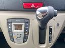 Ｘリミテッド　キーフリー　ダイハツ認定中古車　アイドリングストップ　キーフリーキー　電動格納ミラー　シートリフター　ナビゲーション　ＡＢＳ　カップホルダー　アルミホイール　アームレスト　オートエアコン　プッシュスタートボタン（11枚目）