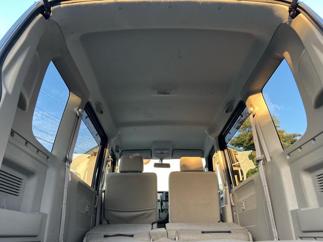 エブリイワゴン ＰＺターボスペシャル　４ＡＴ／両側電動スライドドア／オートステップ／純正１４インチアルミホイール／純正エアロ／リアスポイラー／ＣＤ／ＦＭ／ＡＭラジオ／パワーウィンドウ（50枚目）
