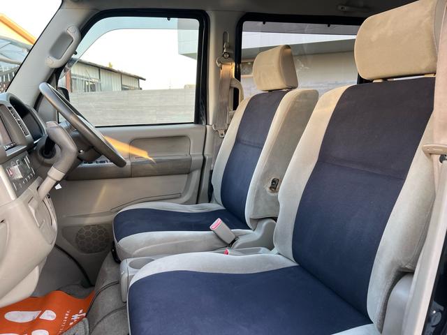 エブリイワゴン ＰＺターボスペシャル　４ＡＴ／両側電動スライドドア／オートステップ／純正１４インチアルミホイール／純正エアロ／リアスポイラー／ＣＤ／ＦＭ／ＡＭラジオ／パワーウィンドウ（67枚目）