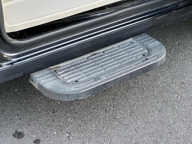 エブリイワゴン ＰＺターボスペシャル　４ＡＴ／両側電動スライドドア／オートステップ／純正１４インチアルミホイール／純正エアロ／リアスポイラー／ＣＤ／ＦＭ／ＡＭラジオ／パワーウィンドウ（70枚目）