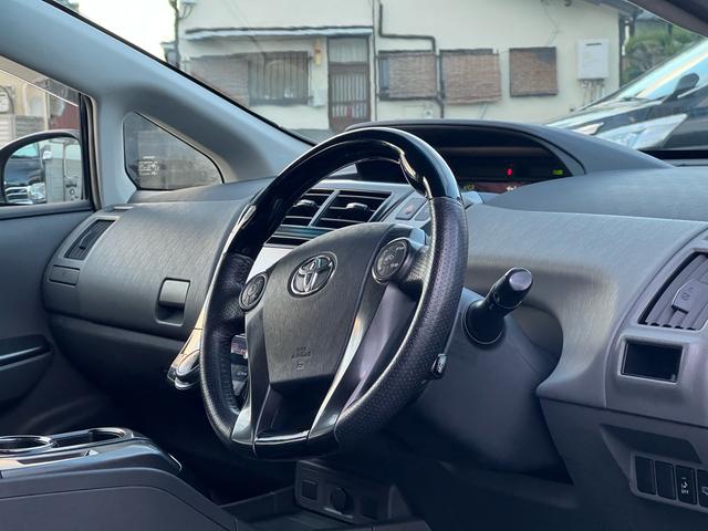 プリウスアルファ Ｇ　チューン　ブラック　パノラマルーフ／モデリスタエアロ／地デジＴＶ／ＥＴＣ／ＬＥＤヘッドライト／ハーフレザーシート（51枚目）