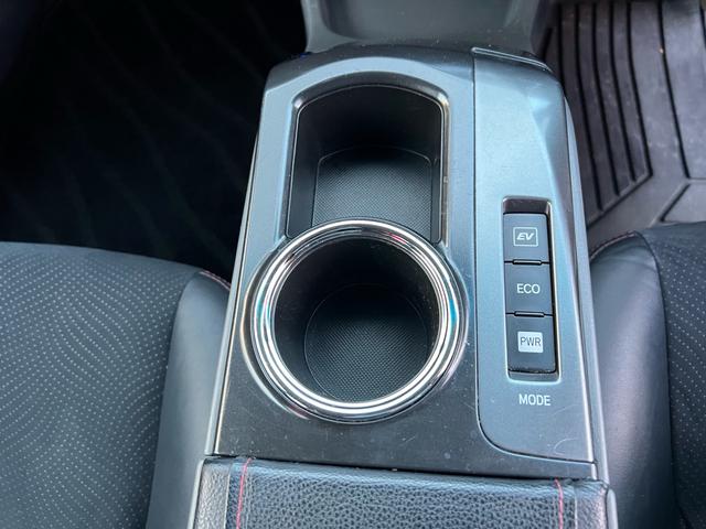 プリウスアルファ Ｇ　チューン　ブラック　パノラマルーフ／モデリスタエアロ／地デジＴＶ／ＥＴＣ／ＬＥＤヘッドライト／ハーフレザーシート（59枚目）