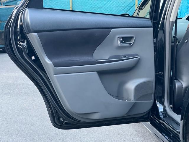 プリウスアルファ Ｇ　チューン　ブラック　パノラマルーフ／モデリスタエアロ／地デジＴＶ／ＥＴＣ／ＬＥＤヘッドライト／ハーフレザーシート（69枚目）