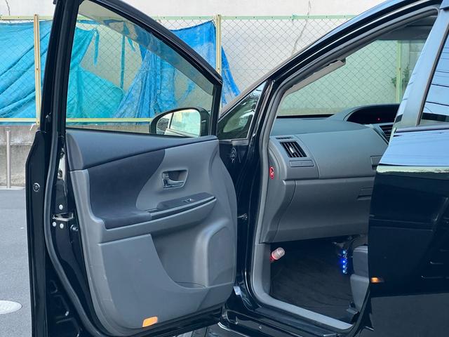 プリウスアルファ Ｇ　チューン　ブラック　パノラマルーフ／モデリスタエアロ／地デジＴＶ／ＥＴＣ／ＬＥＤヘッドライト／ハーフレザーシート（73枚目）