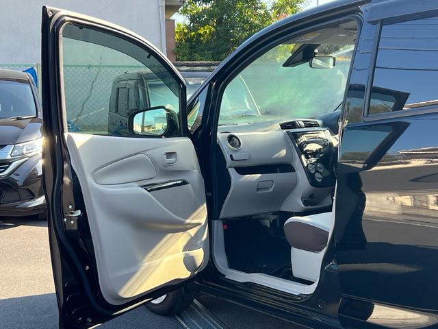 デイズ Ｊ　衝突軽減ブレーキ／オートミラー／キーレスキー／パワーウィンドウ／ＣＤプレイヤー／ＡＵＸ／ＦＭ／ＡＭラジオ（64枚目）