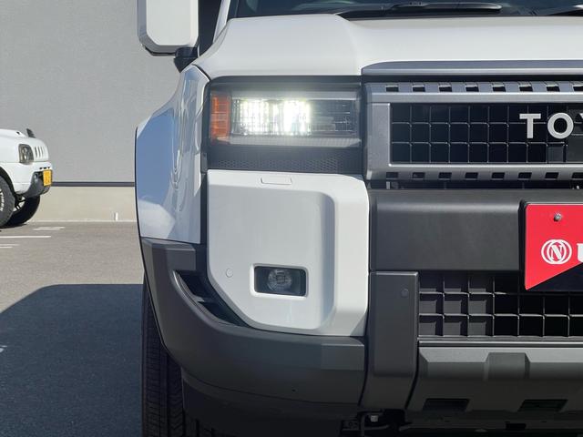 ランドクルーザー２５０ ＧＸ　ディーゼルターボ／走行距離１００ｋｍ／ＥＴＣ／アラウンドビューモニター／衝突軽減ブレーキ／アダプティブクルーズコントロール／１８インチアルミホイール／スマートキー（10枚目）