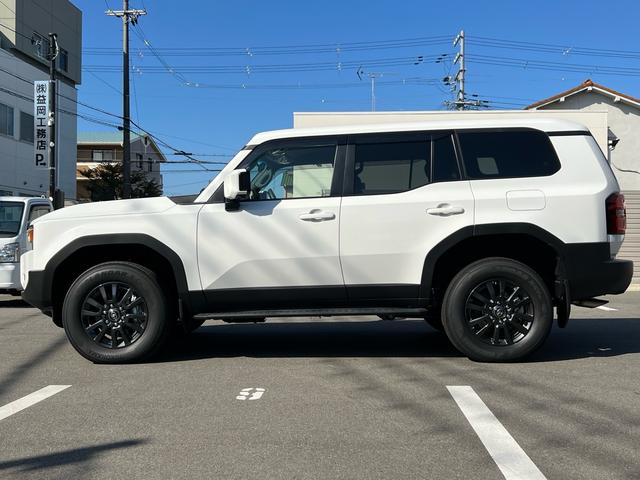 ランドクルーザー２５０ ＧＸ　ディーゼルターボ／走行距離１００ｋｍ／ＥＴＣ／アラウンドビューモニター／衝突軽減ブレーキ／アダプティブクルーズコントロール／１８インチアルミホイール／スマートキー（41枚目）