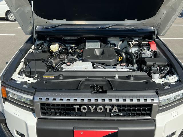 ランドクルーザー２５０ ＧＸ　ディーゼルターボ／走行距離１００ｋｍ／ＥＴＣ／アラウンドビューモニター／衝突軽減ブレーキ／アダプティブクルーズコントロール／１８インチアルミホイール／スマートキー（46枚目）