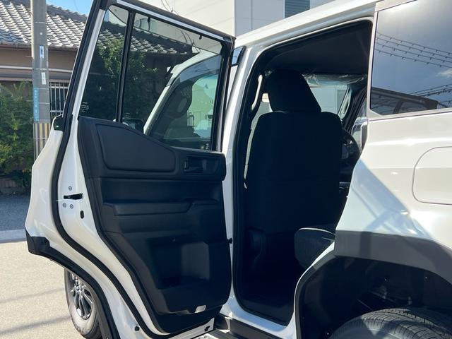 ランドクルーザー２５０ ＧＸ　ディーゼルターボ／走行距離１００ｋｍ／ＥＴＣ／アラウンドビューモニター／衝突軽減ブレーキ／アダプティブクルーズコントロール／１８インチアルミホイール／スマートキー（72枚目）