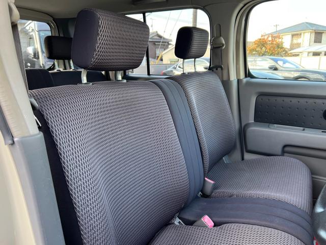 キューブ ＳＸ　ＭＤ／ＣＤセレクション　ルーフキャリア／ツートンカラー／色替え車両／グレー／ホワイト（16枚目）