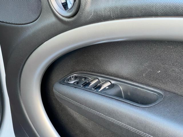 ＭＩＮＩ クーパーＤ　クロスオーバー　ディーゼル／ＥＴＣ（52枚目）