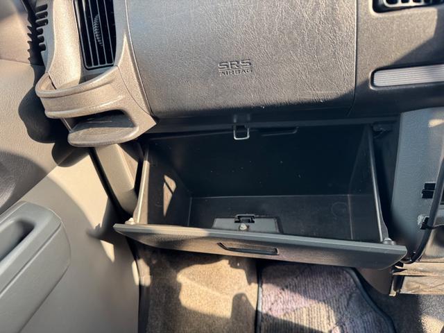 タウンボックス RX キーレスキー ターボ車 パワステ エアコン ETC 衝突安全ボディ エアバック ダブルエアバッグ フルフラット フロントパワーウインドウ(17枚目)