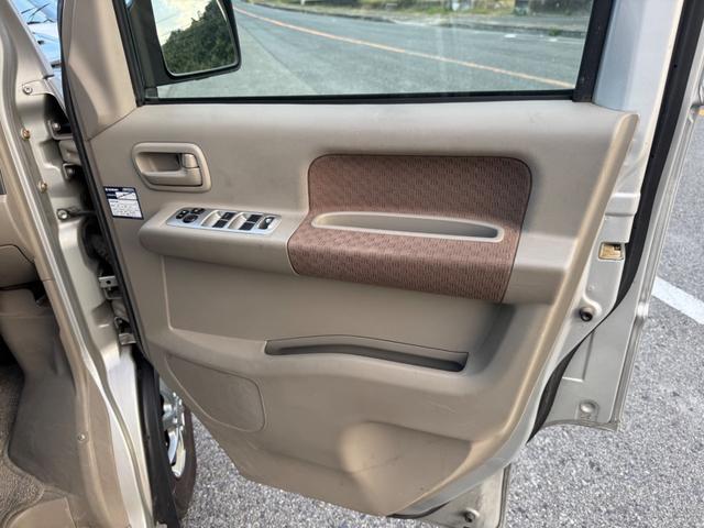 エブリイ ジョインターボ イモビライザー オートエアコン パワーウィンドゥ 運転席助手席エアバック ターボ 電動格納ドアミラー 運転席エアバッグ パワーステアリング 衝突安全ボディ ABS スライドドア ETC装備(26枚目)