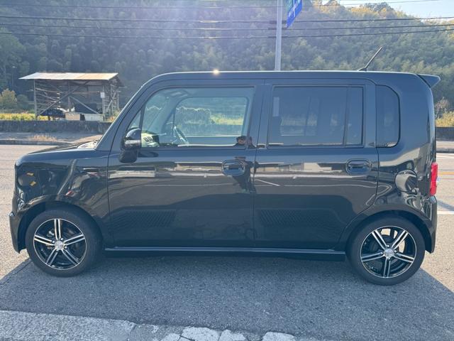 ムーヴコンテ カスタム　ＲＳ　電動シート　衝突安全ボディ　フルタイム４ＷＤ　盗難防止システム　ＥＴＣ　寒冷地仕様　電動格納式ドアミラー　ＡＡＣ　ベンチシート　ＡＢＳ　パワーウインドウ　パワーステアリング　エアバッグ　Ｓキー　ＴＢ（9枚目）