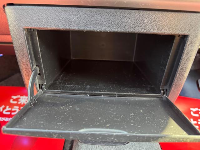 ムーヴコンテ カスタム　ＲＳ　電動シート　衝突安全ボディ　フルタイム４ＷＤ　盗難防止システム　ＥＴＣ　寒冷地仕様　電動格納式ドアミラー　ＡＡＣ　ベンチシート　ＡＢＳ　パワーウインドウ　パワーステアリング　エアバッグ　Ｓキー　ＴＢ（22枚目）