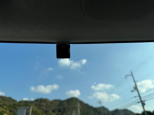 ムーヴコンテ カスタム　ＲＳ　電動シート　衝突安全ボディ　フルタイム４ＷＤ　盗難防止システム　ＥＴＣ　寒冷地仕様　電動格納式ドアミラー　ＡＡＣ　ベンチシート　ＡＢＳ　パワーウインドウ　パワーステアリング　エアバッグ　Ｓキー　ＴＢ（25枚目）