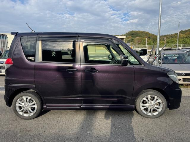 ソリオバンディット ベースグレード　インテリキー　両側電動パワースライドドア　ＥＴＣ搭載　電格ミラー　キーレス　ＤＶＤ再生可　メモリーナビ　サイドエアバッグ　エアバック　ナビ＆ＴＶ　盗難防止機能　ＡＡＣ　パワーステアリング　ＡＢＳ（8枚目）