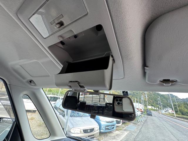 ソリオバンディット ベースグレード　インテリキー　両側電動パワースライドドア　ＥＴＣ搭載　電格ミラー　キーレス　ＤＶＤ再生可　メモリーナビ　サイドエアバッグ　エアバック　ナビ＆ＴＶ　盗難防止機能　ＡＡＣ　パワーステアリング　ＡＢＳ（26枚目）