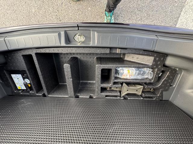 ソリオバンディット ベースグレード　インテリキー　両側電動パワースライドドア　ＥＴＣ搭載　電格ミラー　キーレス　ＤＶＤ再生可　メモリーナビ　サイドエアバッグ　エアバック　ナビ＆ＴＶ　盗難防止機能　ＡＡＣ　パワーステアリング　ＡＢＳ（33枚目）