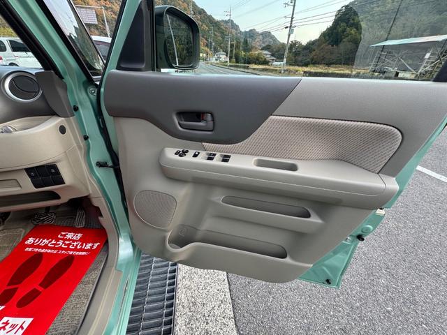 スペーシア X ディスチャージヘッドランプ装着車 バックアイカメラ ベンチシートフルフラット 両側スライド片側電動 電動格納式ミラー イモビライザー 助手席エアバッグ ナビ&TV DVD再生可能 PW 運転席エアバック ベンチS AUTOエアコン(26枚目)