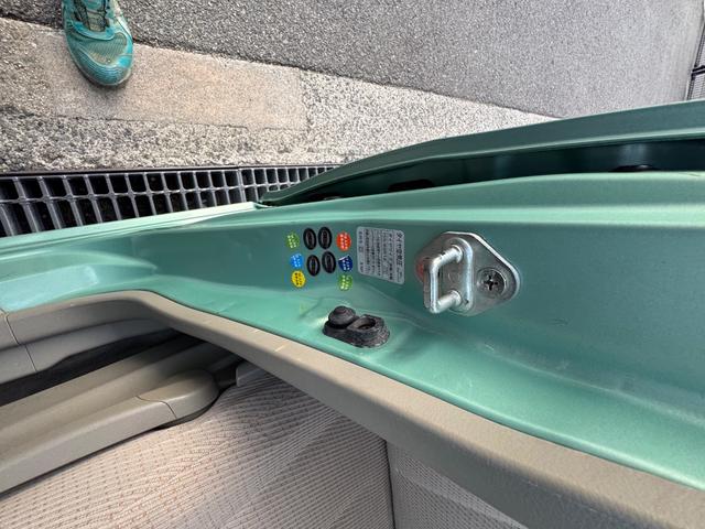 スペーシア X ディスチャージヘッドランプ装着車 バックアイカメラ ベンチシートフルフラット 両側スライド片側電動 電動格納式ミラー イモビライザー 助手席エアバッグ ナビ&TV DVD再生可能 PW 運転席エアバック ベンチS AUTOエアコン(35枚目)