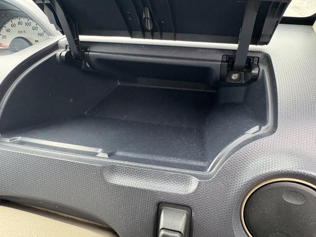 eKワゴン M セキュリティーアラーム エアB パワーステ エアコン 助手席エアバッグ キーレス フルフラット 衝突安全ボディ オートミラー パワーウィンド マニュアル(18枚目)