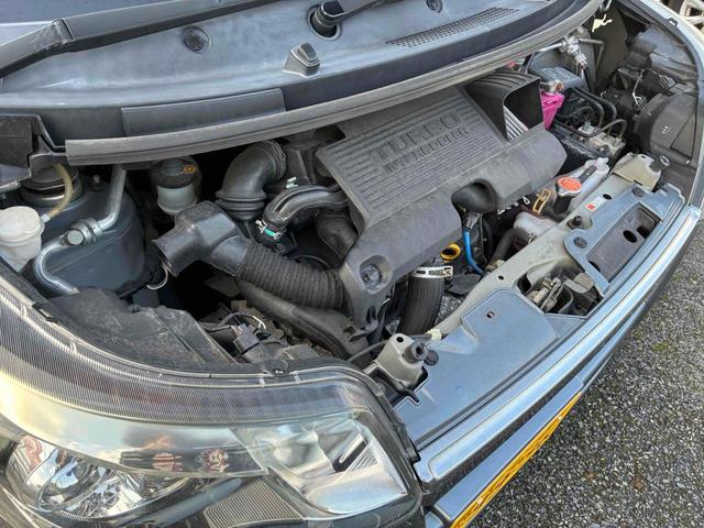 ムーヴ カスタム　ＲＳ　４ＷＤ　ナビ　ＴＶ　ドライブレコーダー　ＥＴＣ　バックカメラ　衝突被害軽減システム　オートライト　ＬＥＤヘッドランプ　スマートキー　アイドリングストップ　電動格納ミラー　ベンチシート　ターボ　ＣＶＴ（26枚目）