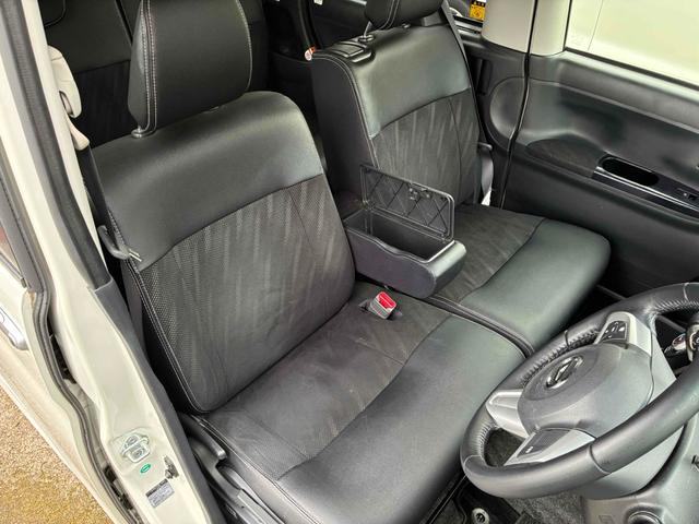 タント カスタムＲＳ　トップエディションＳＡＩＩＩ　ＥＴＣ　バックカメラ　両側電動スライドドア　ナビ　ＴＶ　クリアランスソナー　衝突被害軽減システム　オートマチックハイビーム　オートライト　ＬＥＤヘッドランプ　スマートキー　アイドリングストップ（67枚目）