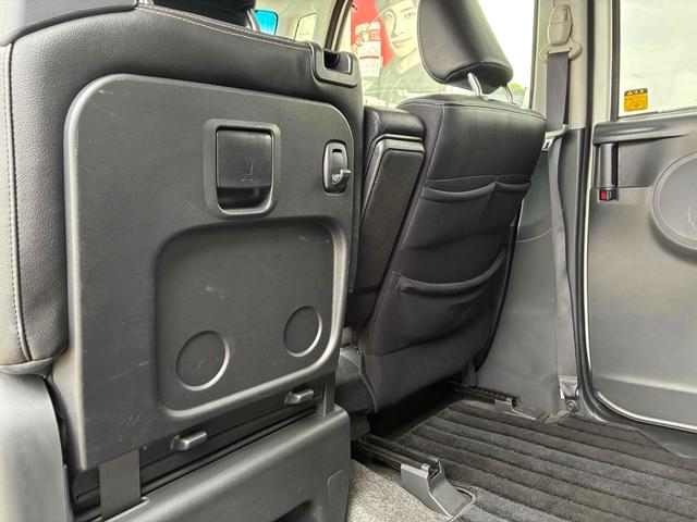 タント カスタムＲＳ　トップエディションＳＡＩＩＩ　ＥＴＣ　バックカメラ　両側電動スライドドア　ナビ　ＴＶ　クリアランスソナー　衝突被害軽減システム　オートマチックハイビーム　オートライト　ＬＥＤヘッドランプ　スマートキー　アイドリングストップ（77枚目）