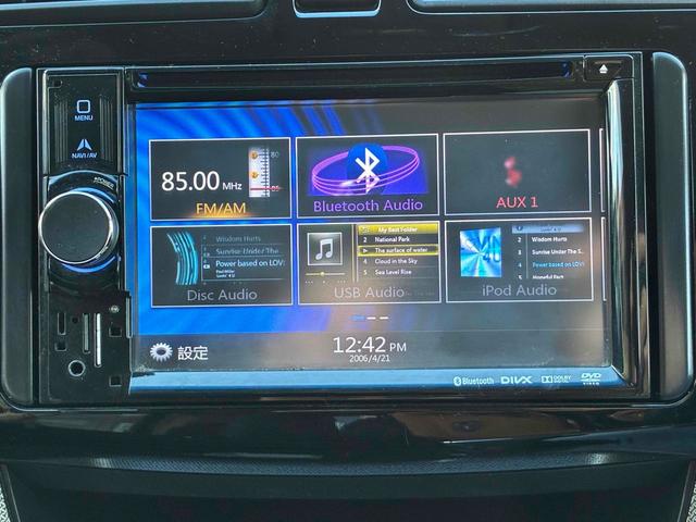 ムーヴ カスタム　Ｘ　ＳＡ　ＥＴＣ　バックカメラ　ナビ　衝突被害軽減システム　ＬＥＤヘッドランプ　スマートキー　アイドリングストップ　電動格納ミラー　ベンチシート　ＣＶＴ　盗難防止システム　ＡＢＳ　ＥＳＣ　ＣＤ　ＤＶＤ再生（6枚目）