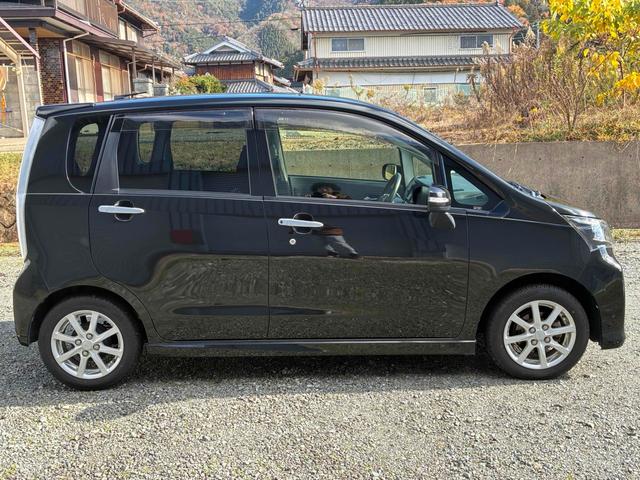 ムーヴ カスタム　Ｘ　ＳＡ　ＥＴＣ　バックカメラ　ナビ　衝突被害軽減システム　ＬＥＤヘッドランプ　スマートキー　アイドリングストップ　電動格納ミラー　ベンチシート　ＣＶＴ　盗難防止システム　ＡＢＳ　ＥＳＣ　ＣＤ　ＤＶＤ再生（14枚目）