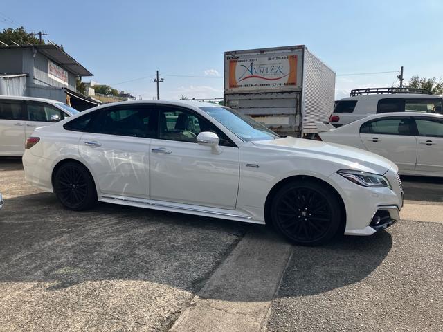 クラウンハイブリッド RSアドバンス ユーザー買取車両 18インチOPアルミ 黒革シート メーカーナビ バックカメラ デジタルインナーミラー ドラレコ ブラインドスポットモニター ヘッドアップディスプレイ クルーズコントロール(5枚目)