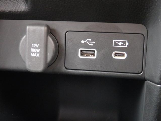 ステップワゴン ｅ：ＨＥＶスパーダ　プレミアムライン　禁煙車　純正１１．４型ナビ　Ｂカメラ　ＥＴＣ　ドラレコ前後　スマートキーＰスタート　両側パワスラ　後席１５．６型モニター　パワーバッグドア　パドルシフト　ハーフレザーシート　ＬＥＤオートライト（39枚目）