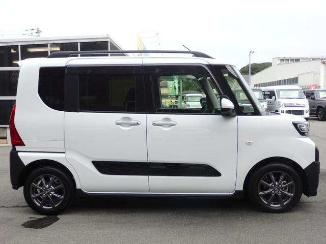 タント ファンクロス　禁煙車　純正ナビ　全方位カメラ　ＤＶＤ　ＣＤ　フルセグ　Ｂｌｕｅｔｏｏｔｈ　ＵＳＢ　ＥＴＣ　ＬＥＤオート　フォグ　両側パワスラドア　前席シートヒーター　ドラレコ　アイドルストップ　オートエアコン（5枚目）