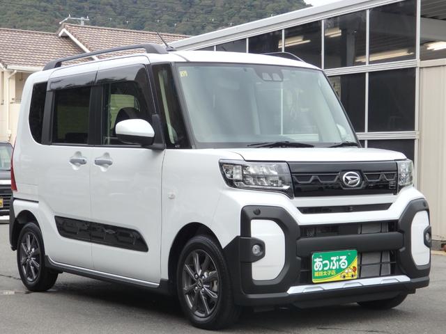 タント ファンクロス　禁煙車　純正ナビ　全方位カメラ　ＤＶＤ　ＣＤ　フルセグ　Ｂｌｕｅｔｏｏｔｈ　ＵＳＢ　ＥＴＣ　ＬＥＤオート　フォグ　両側パワスラドア　前席シートヒーター　ドラレコ　アイドルストップ　オートエアコン（7枚目）