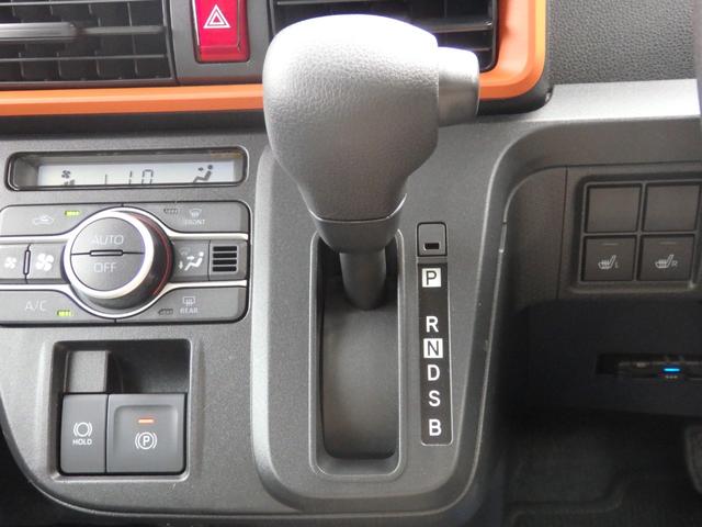 タント ファンクロス　禁煙車　純正ナビ　全方位カメラ　ＤＶＤ　ＣＤ　フルセグ　Ｂｌｕｅｔｏｏｔｈ　ＵＳＢ　ＥＴＣ　ＬＥＤオート　フォグ　両側パワスラドア　前席シートヒーター　ドラレコ　アイドルストップ　オートエアコン（13枚目）