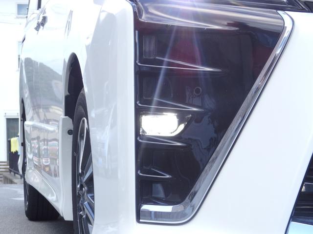 ヴォクシー ＺＳ　煌ＩＩＩ　４ＷＤ　禁煙車　純正１０型ナビ　後席モニター　クルコン　Ｂカメラ　ＥＴＣ　両側パワスラ　禁煙車　ドラレコ　ハーフレザーシート　スマートキーＰスタート　Ａストップ　ＬＥＤオートライト　フォグライト（25枚目）