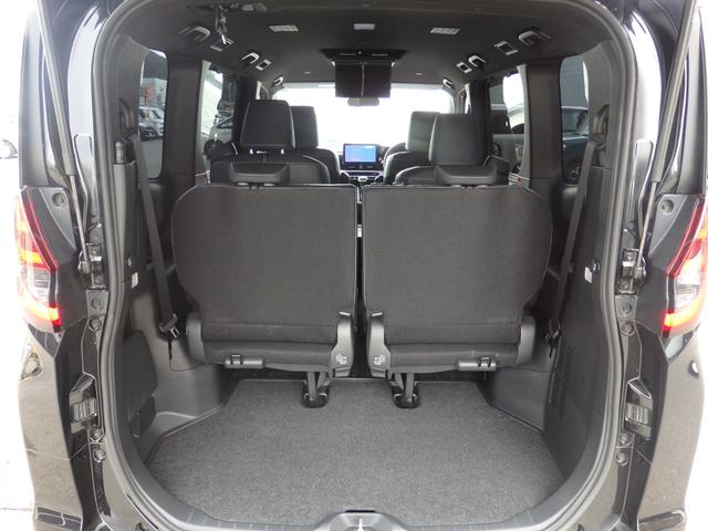 ノア ハイブリッドＳ－Ｚ　禁煙車　４ＷＤ　純正１０型ＤＡ　後席モニター　ＥＴＣ　Ｂカメラ　ワンオーナー車　クルコン　ＬＥＤオートライト　フォグライト　両側パワスラ　ステリモ　ハーフレザーシート　Ｆ席シートヒーター（45枚目）