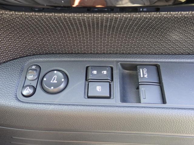 Ｎ－ＶＡＮ＋スタイル ファン　禁煙車　純正ナビ　Ｂカメラ　ＥＴＣ　クルコン　ステリモ　スマートキーＰスタート　ＬＥＤオートライト　フォグライト　ヘッドライトレベライザー　レーンキープ　横滑り防止　衝突軽減　オートエアコン（40枚目）
