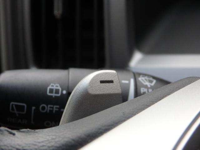 ステップワゴンスパーダ Ｚ　禁煙車　ワンオーナ車　純正ナビ　ＥＴＣ　ユーザー様買取車　Ｂカメラ　ドラレコ　両側パワスラ　アイドルストップ　クルコン　スマートキー　ＨＩＤオートライト　フォグライト　社外レーダー　純正１６インチＡＷ（33枚目）
