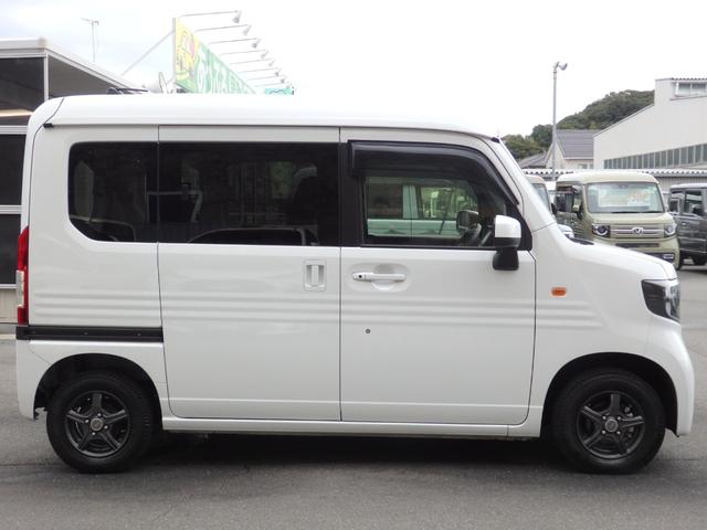 （株）あっぷる関西は業界経験者多数在籍！！新車ディーラー営業・大手中古車ディーラー営業・新車ディーラー整備士など、豊富な知識と経験をお客様の車選びや納車後のサポートをお手伝いさせて頂きます。