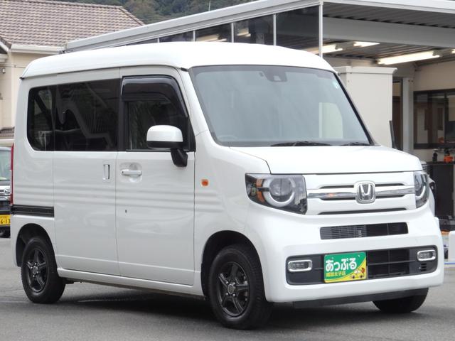 お車の車検・オイル交換・修理・鈑金塗装・ガラス修理・デントリペア・ボディコーティングなども幅広く対応しております。その際は無料で代車を貸し出し致します。車のことは何でもお任せください！