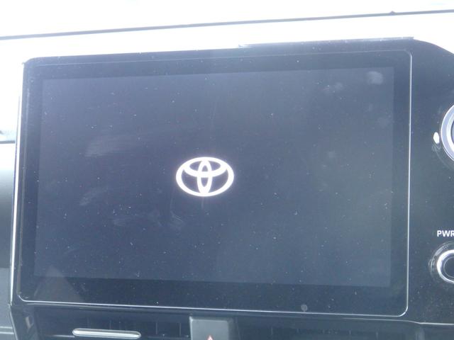 ヴォクシー S-Z 純正10.5型ナビ 純正14型後席M Bカメラ ETC2.0 F席、2列目Sヒーター 両パワ パワーバックドア 衝突軽減B レーンキープ 横滑防止 Cソナー クルコン LEDオートライト 純正17AW(12枚目)